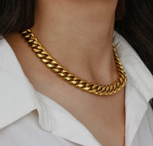 Load image into Gallery viewer, Chunky Cuban Necklace
